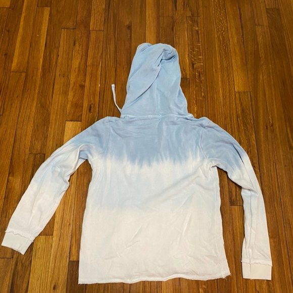 LAST CHANCE - Light Blue Cream Ombre Hoodie S - Picture 5 of 5